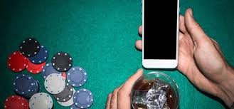 lucky7 slot Live Casino Baccarat မြန်မာ Dealer ဖြင့် ကစားနေသောမြင်ကွင်း